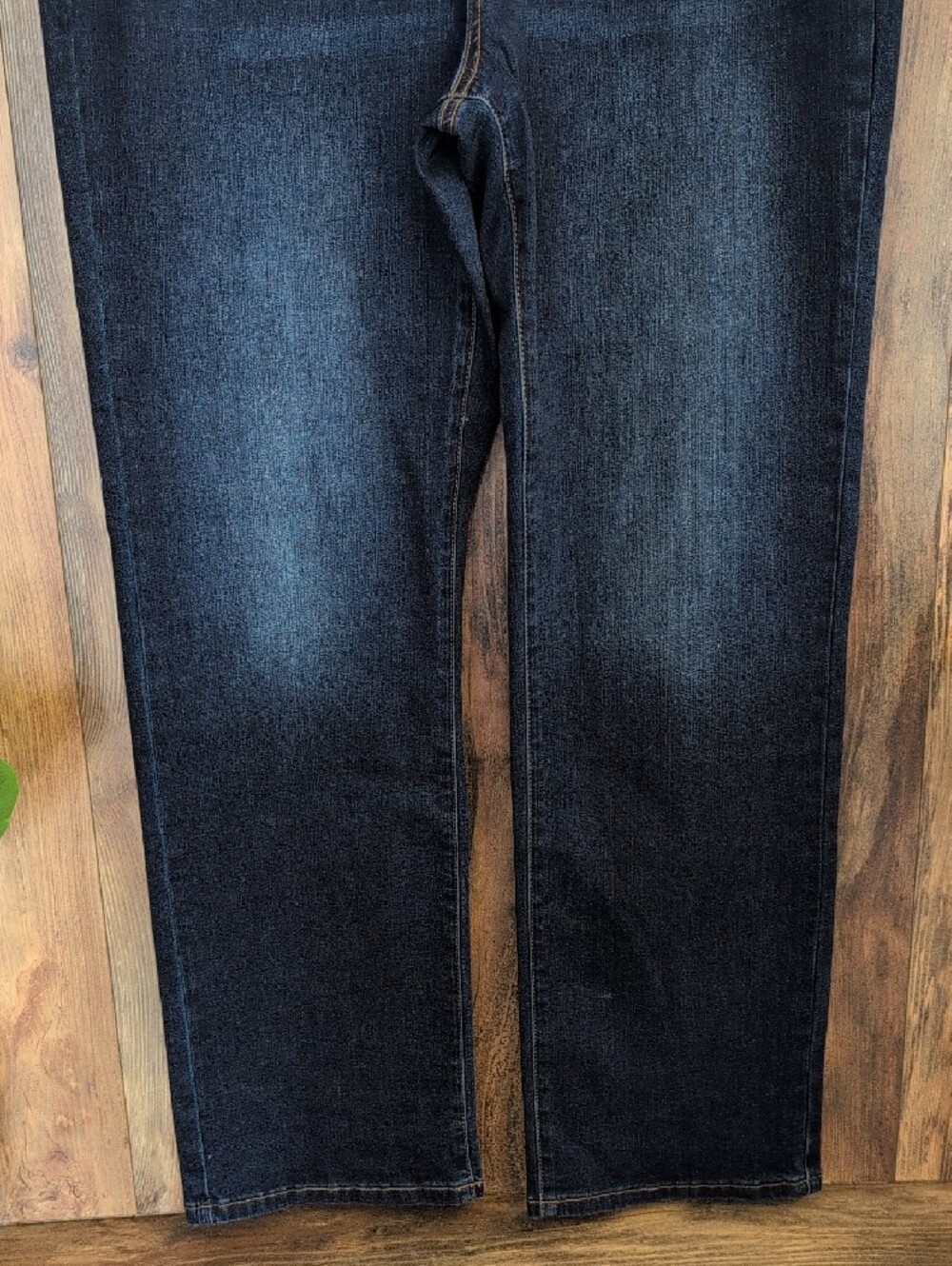 Grace & Lace Dark Wash Straight Leg Jeans 16 W294 - Picture 4 of 7